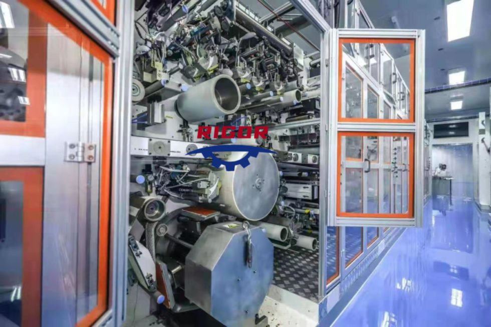 High Performance Big Waistband Baby Diaper Machine Price