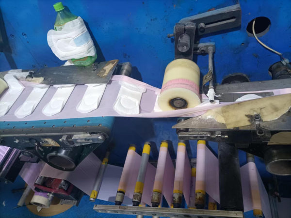 Used Full Automatic Sanitary Napkin Making Machine